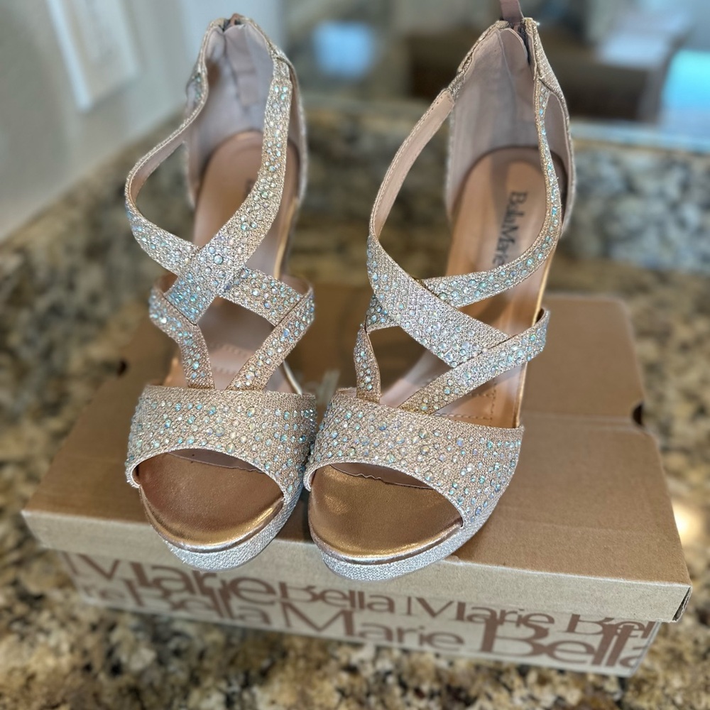 Bella Marie Glittering Beige Wedge Sandals - Picture 4 of 4
